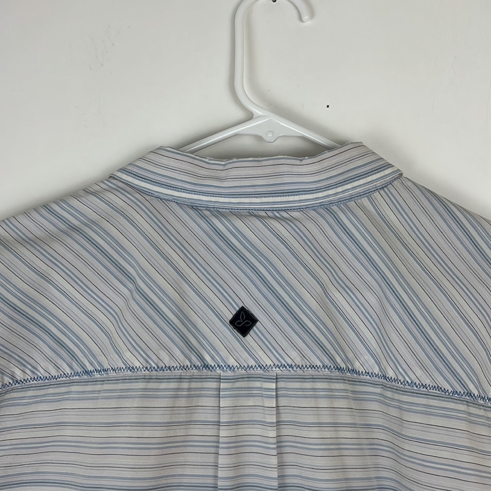 PRANA Men’s Breathe Short sleeve button down collar shirt Blue and White… - Picture 8 of 10